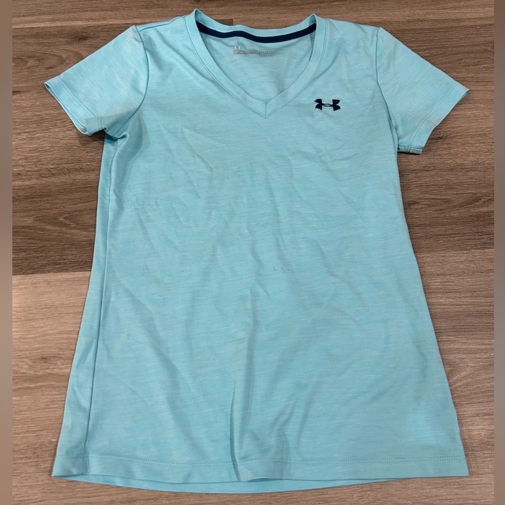 Under Armour V-Neck Tee